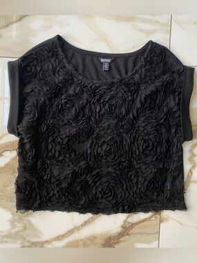 Buffalo David Bitton Black Crop Blouse W/Floral Textured Appliqué On Chiffon (S)